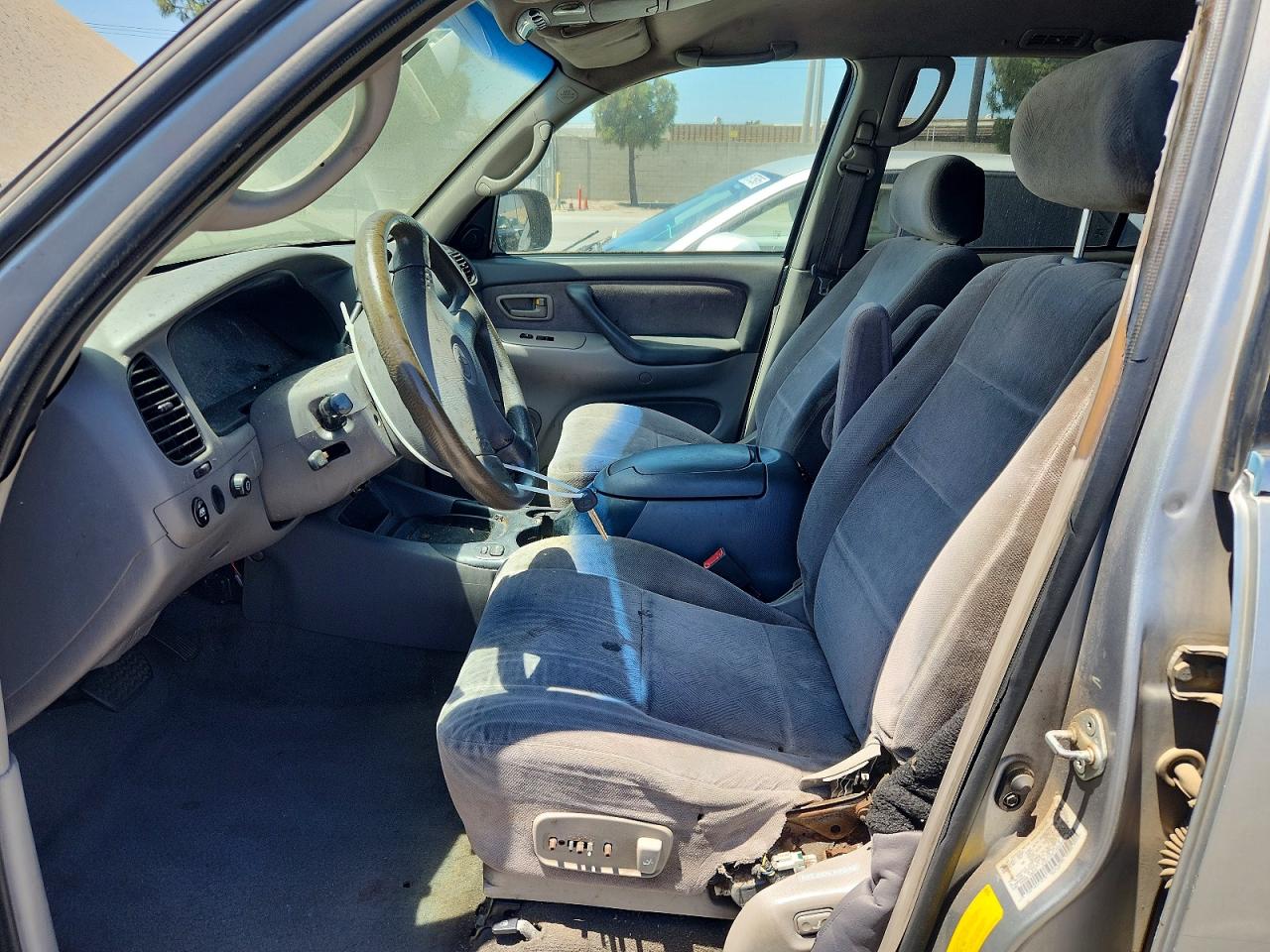 2001 Toyota Sequoia Sr5 Tan vin: 5TDZT34A71S020635