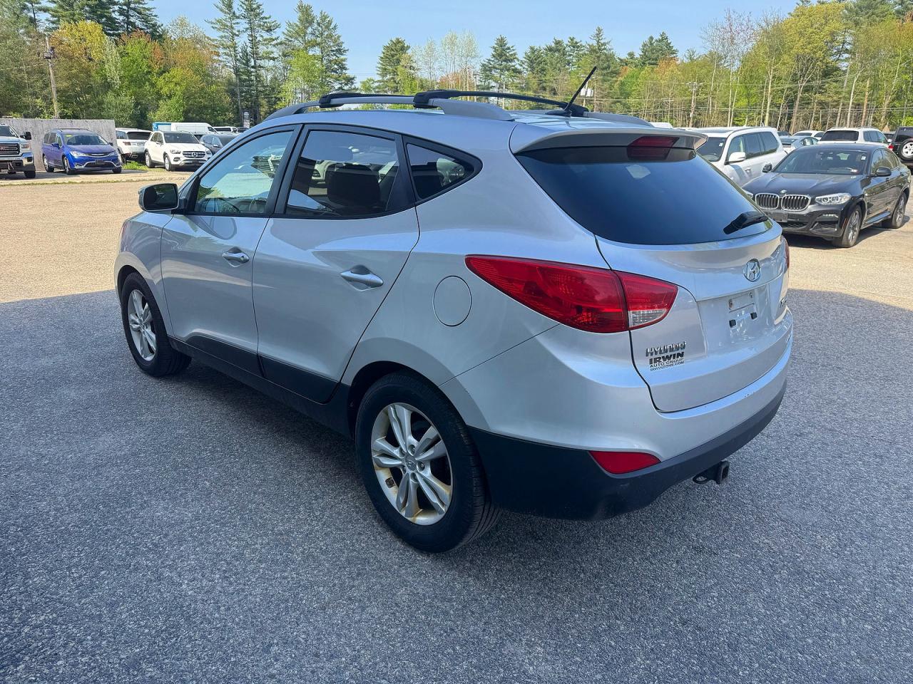 2012 Hyundai Tucson Gls Silver vin: KM8JUCAC4CU395912