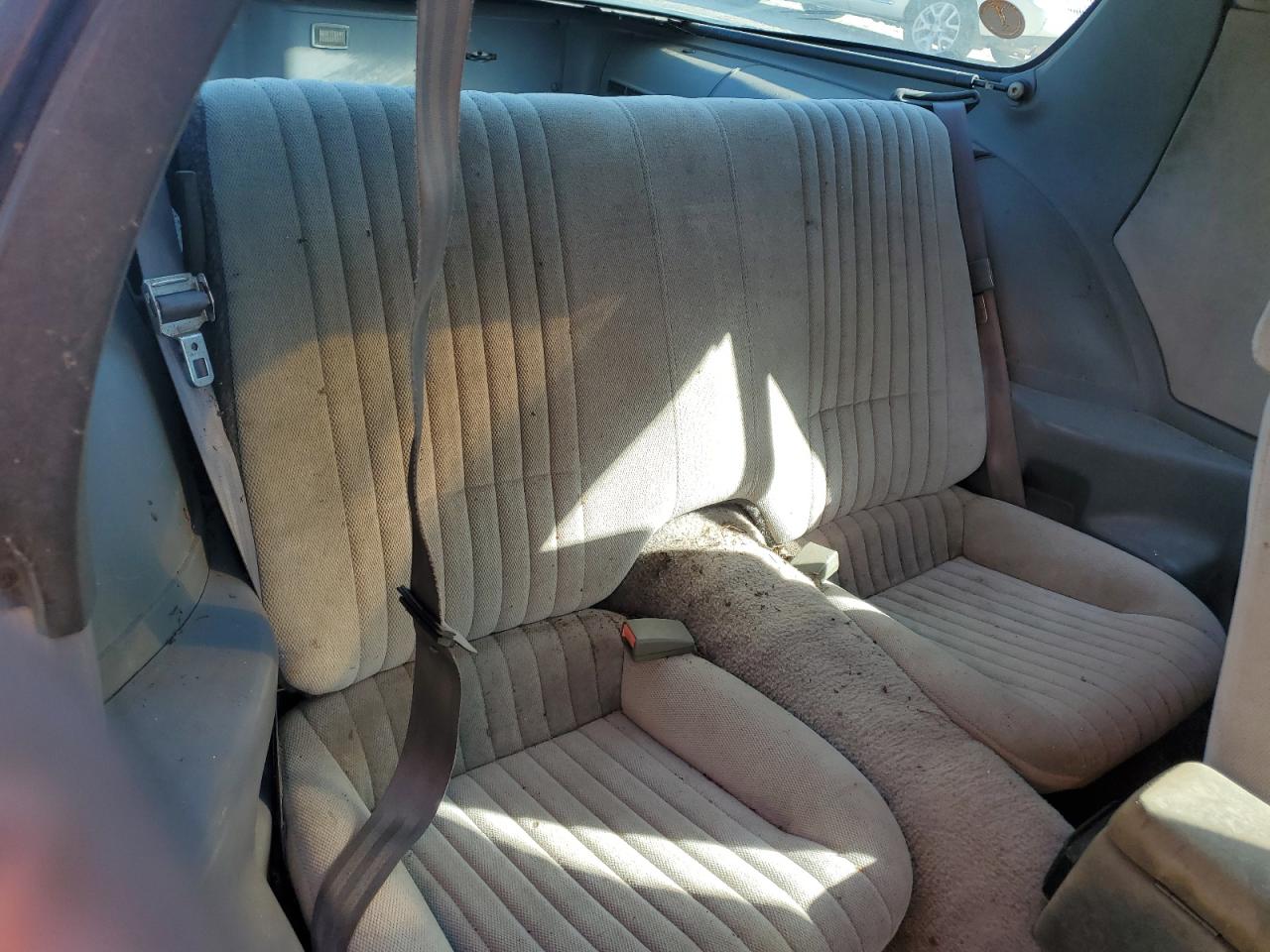 1989 Pontiac Firebird Formula White vin: 1G2FS2188KL244389