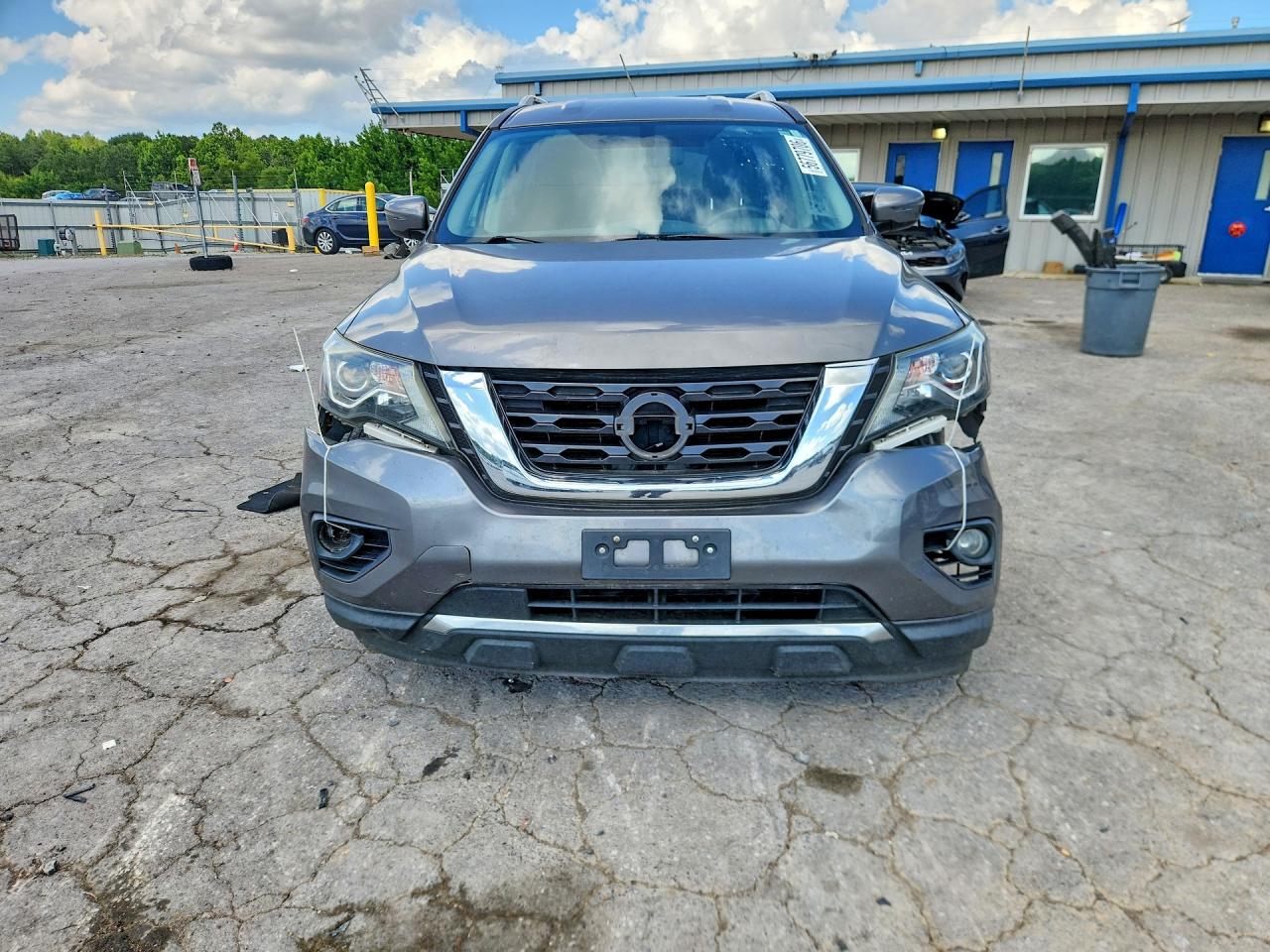 2019 Nissan Pathfinder Sv Gray vin: 5N1DR2MN8KC627566