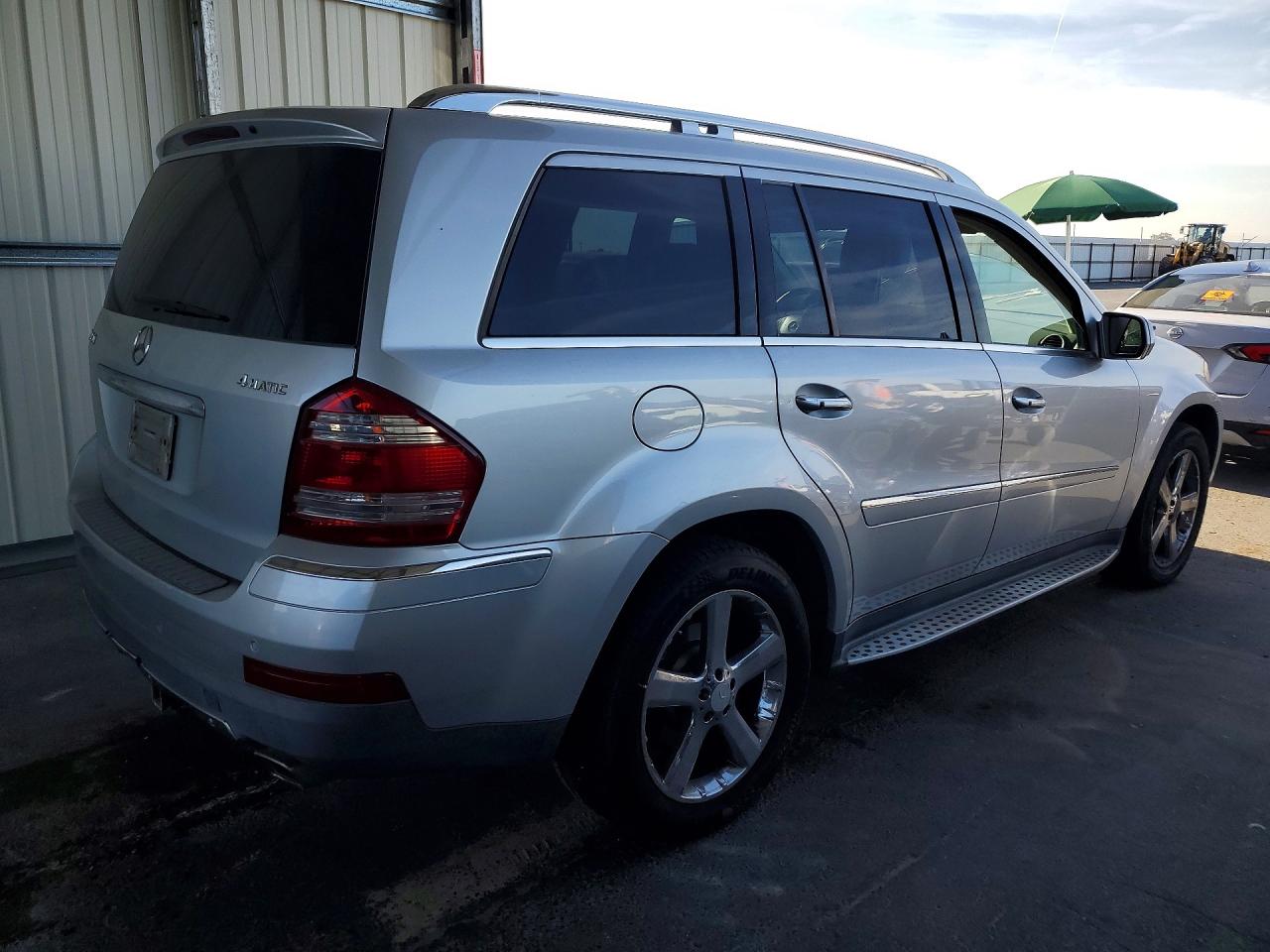 2009 Mercedes-benz Gl 450 4matic Silver vin: 4JGBF71E79A450161