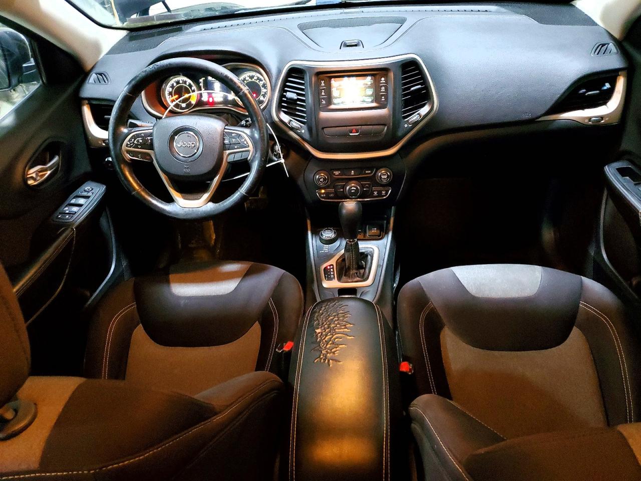2014 Jeep Cherokee Latitude Черный vin: 1C4PJMCS3EW142704