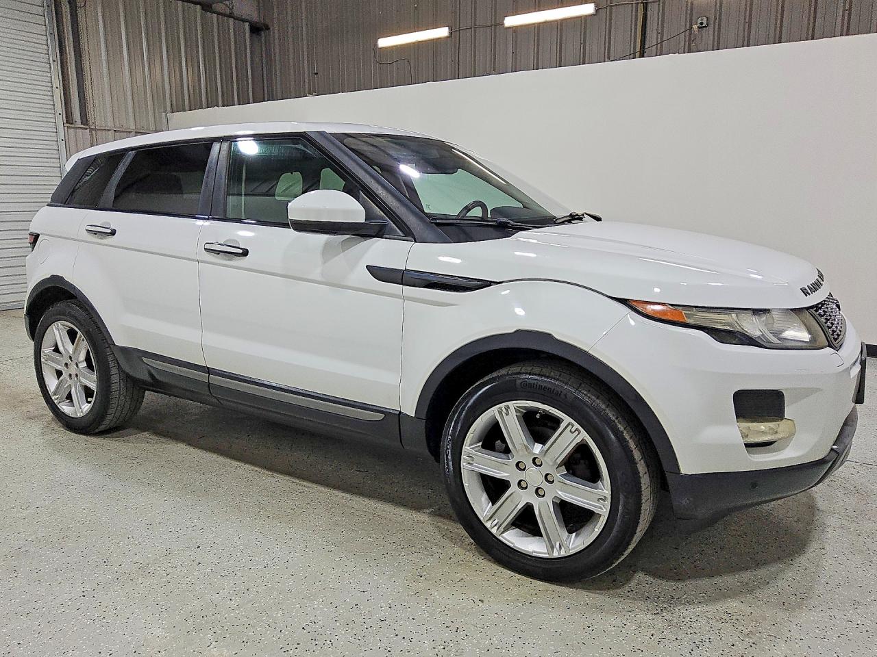 2014 Land Rover Range Rover Evoque Pure Plus White vin: SALVP2BGXEH893805