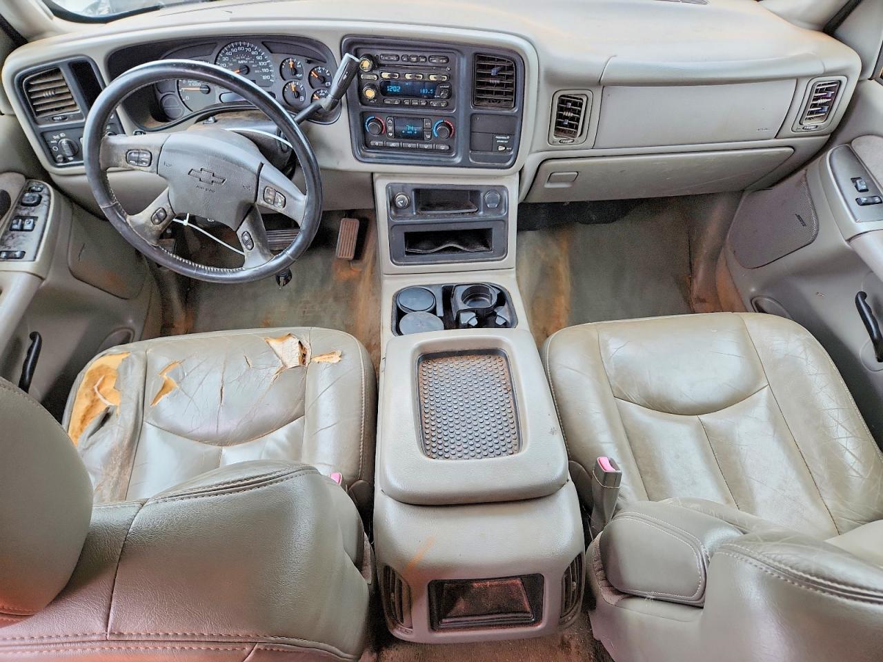 2003 Chevrolet Silverado C1500 Silver vin: 2GCEC19T431353799