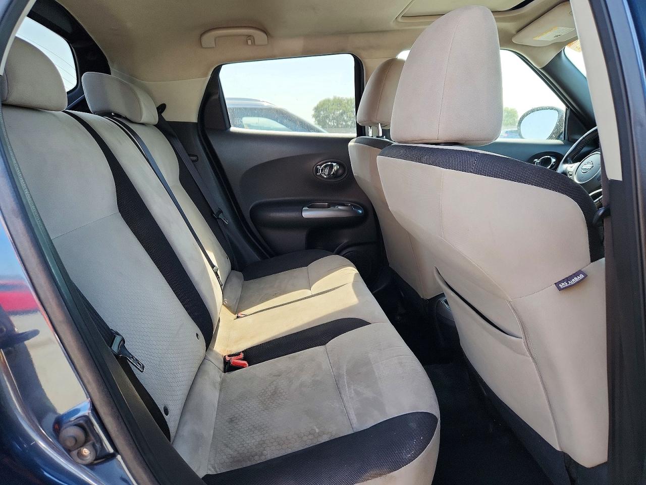 2014 Nissan Juke Sv Blue vin: JN8AF5MRXET354157