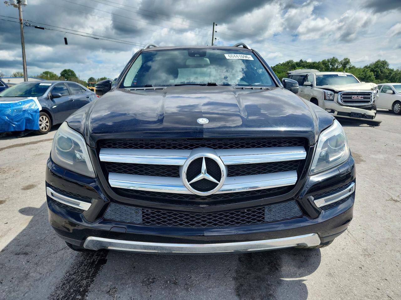 2013 Mercedes-benz Gl 450 4matic Черный vin: 4JGDF7CE9DA254334