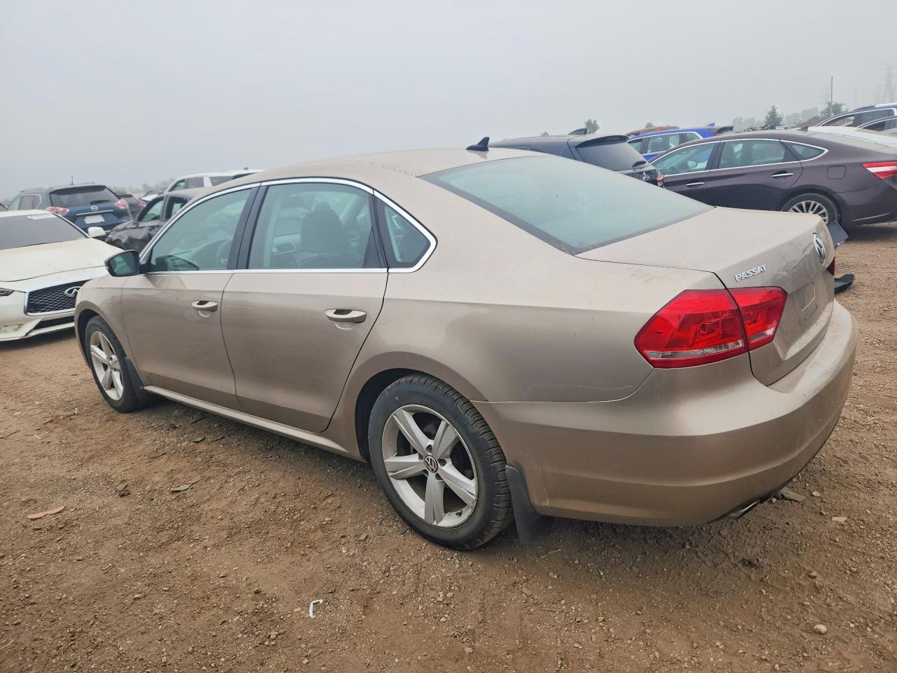 2015 Volkswagen Passat Se Beige vin: 1VWBT7A38FC066334