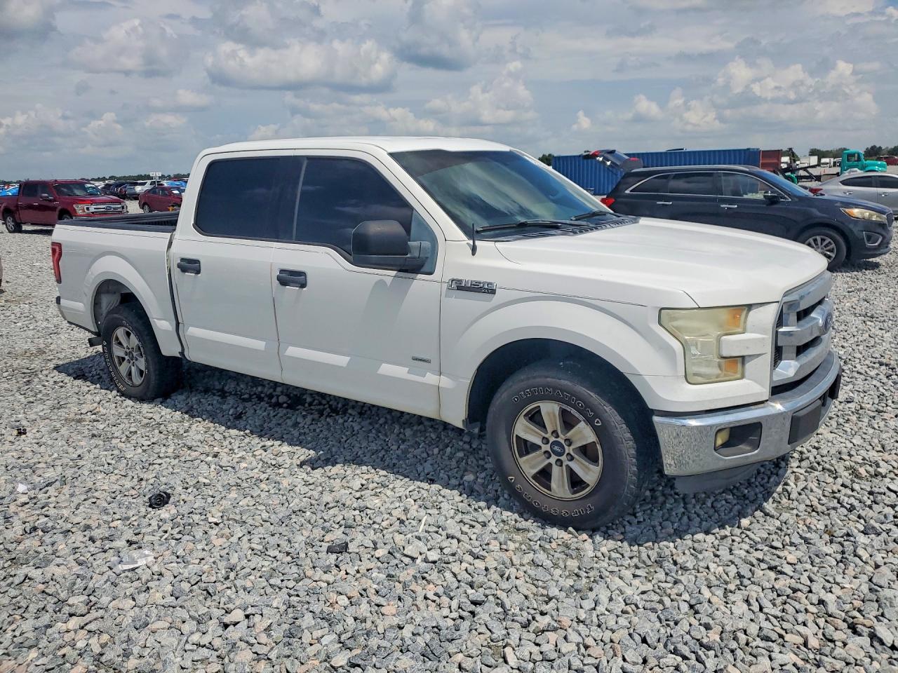 2015 Ford F150 Supercrew White vin: 1FTEW1CP3FFA58564
