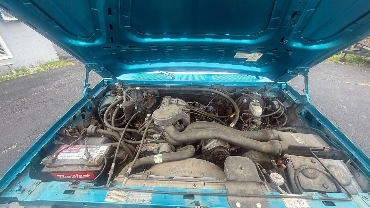 1990 Ford Bronco U100 Blue vin: 1FMEU15H7LLB17409