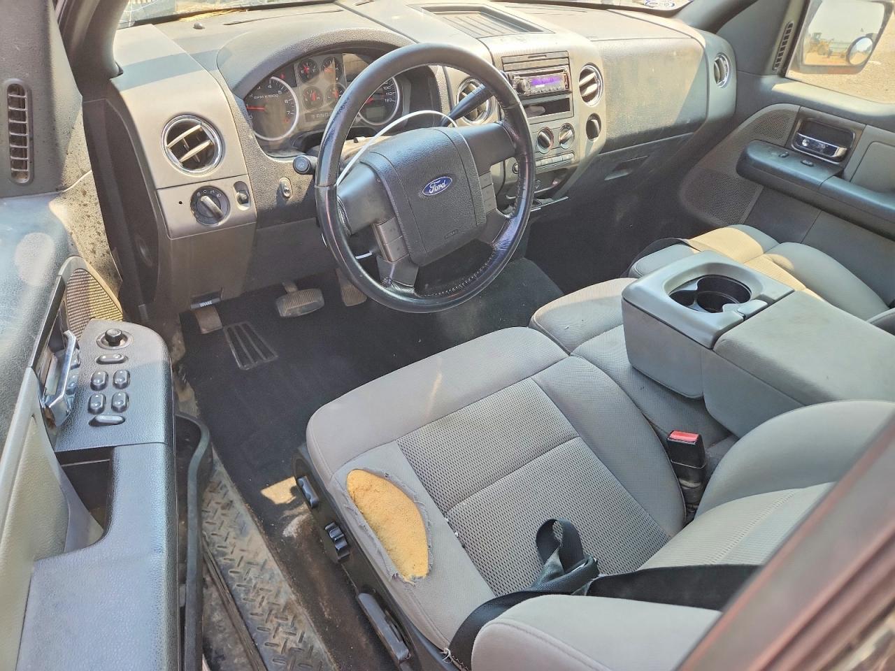 2004 Ford F150 Black vin: 1FTPX145X4KD95448