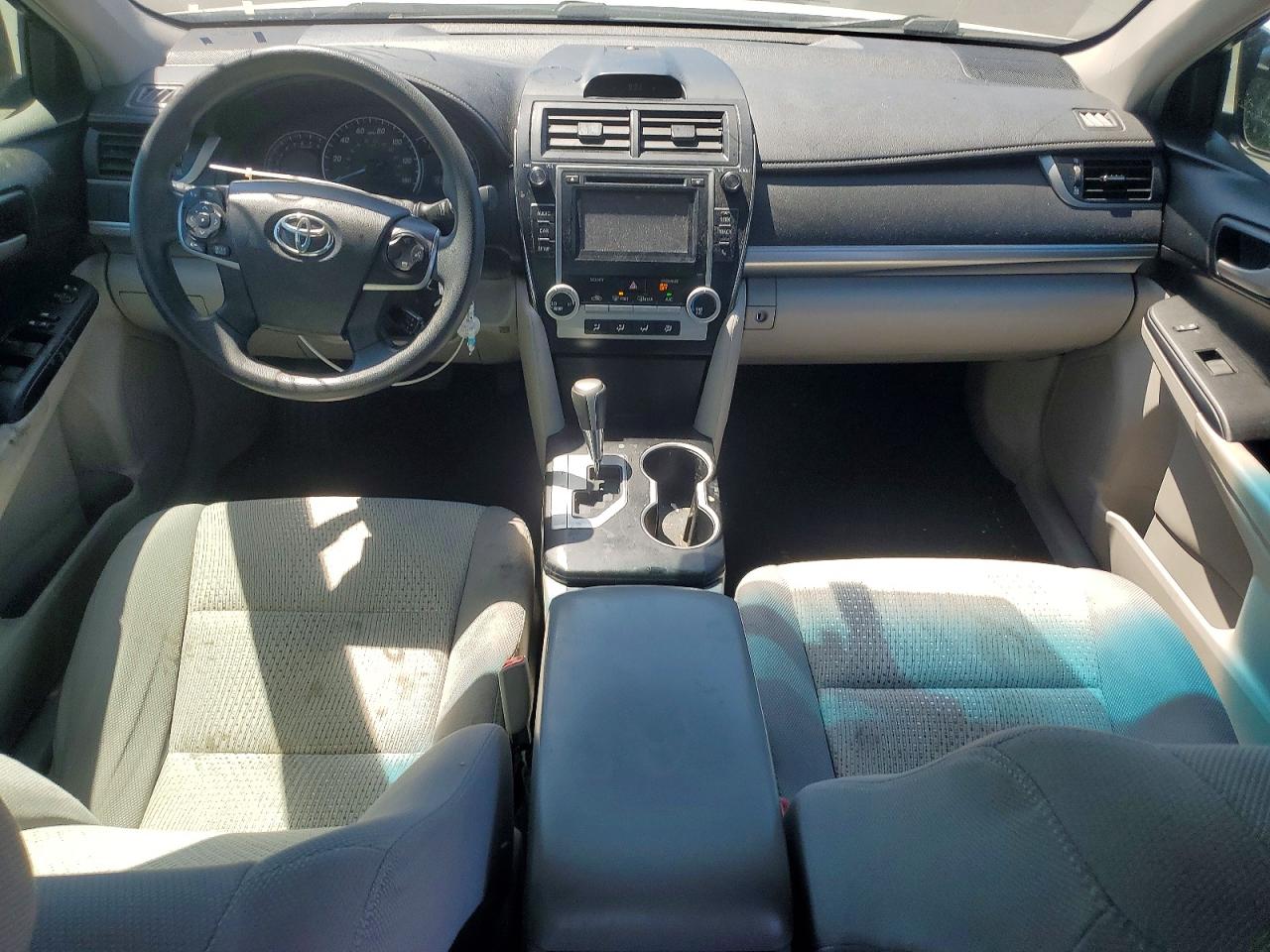 2014 Toyota Camry Le Белый vin: 4T4BF1FK0ER409378