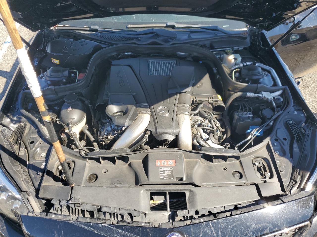2015 Mercedes-benz Cls 550 4matic Черный vin: WDDLJ9BB2FA141786