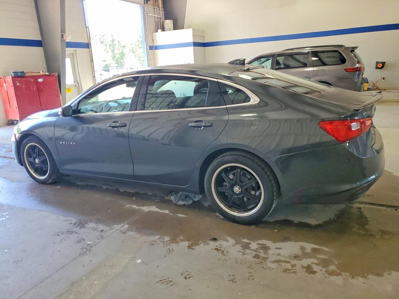 2017 Chevrolet Malibu Lt Серый vin: 1G1ZE5ST9HF151501
