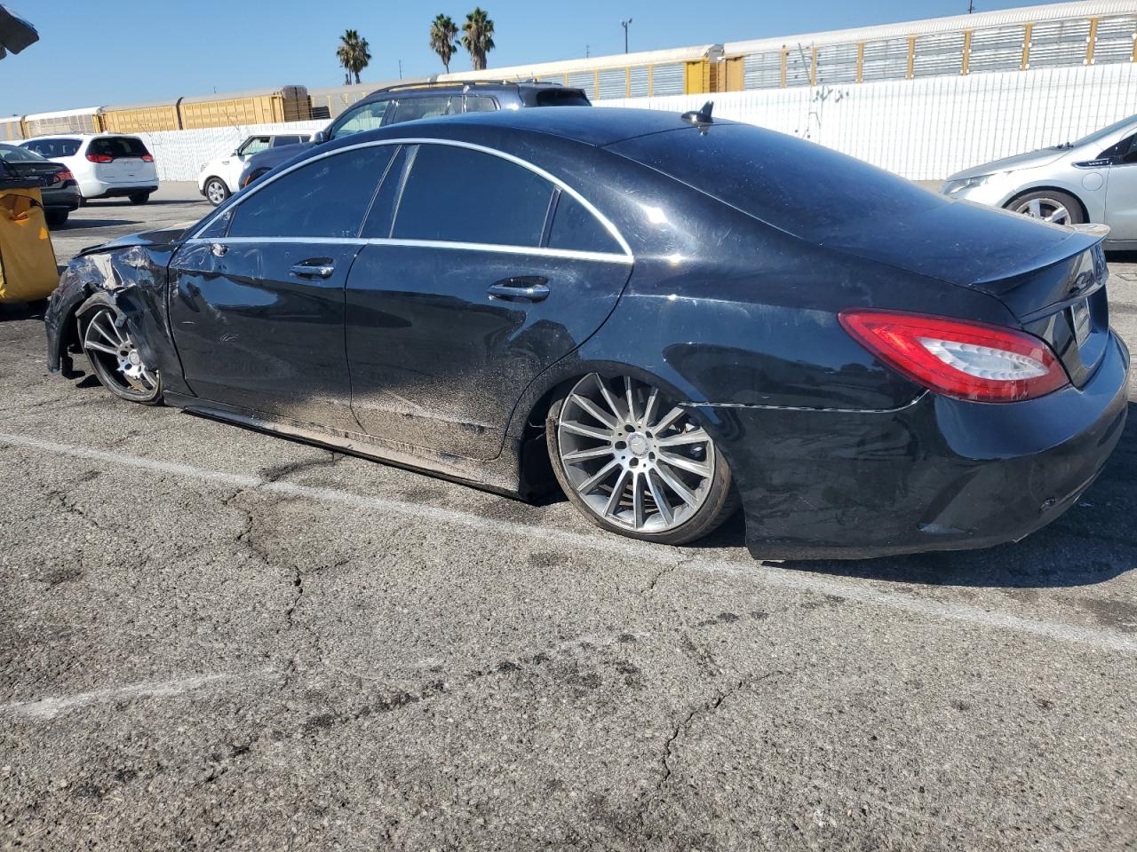2015 Mercedes-benz Cls 550 4matic Черный vin: WDDLJ9BB2FA141786