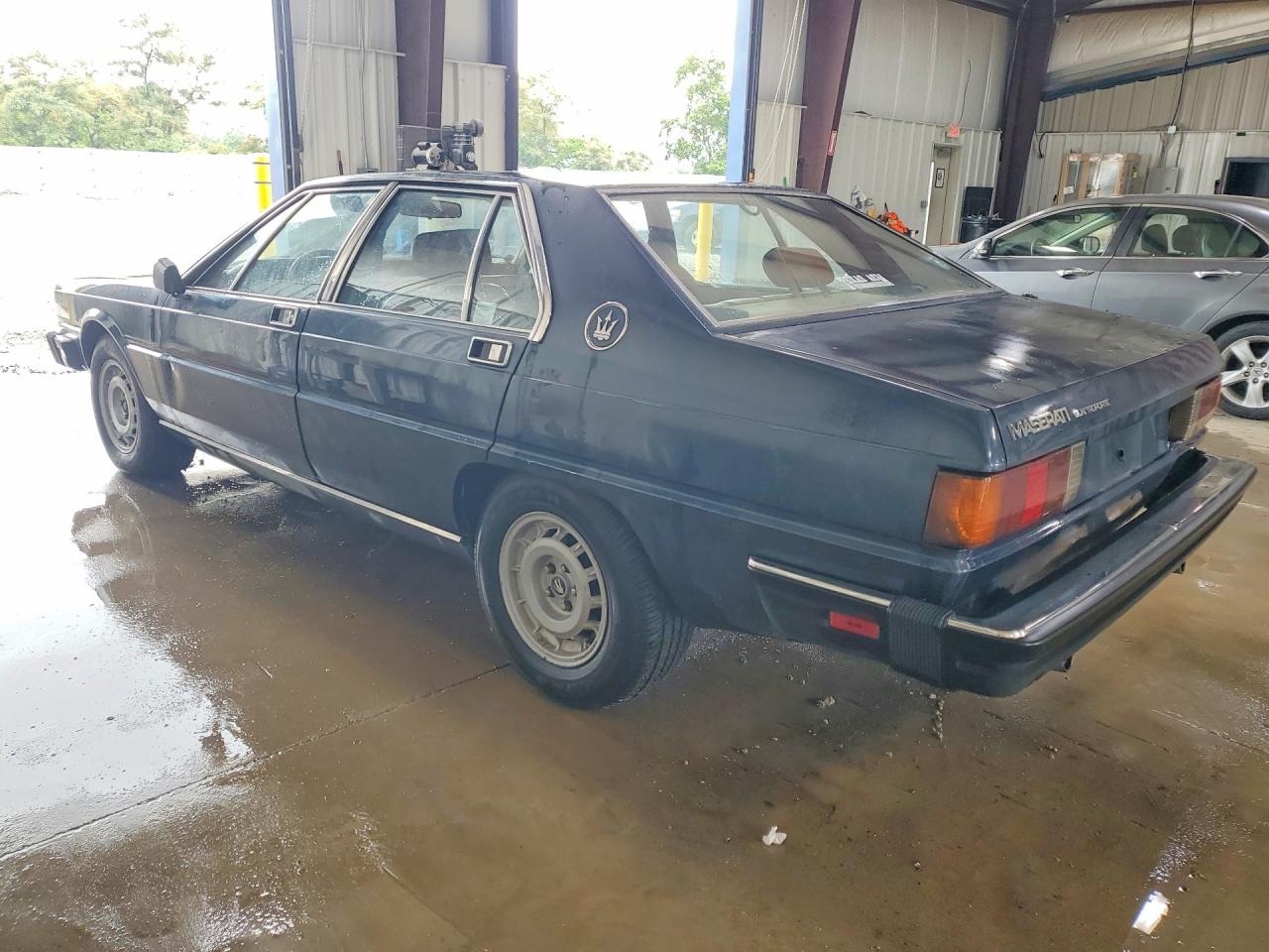 1984 Maserati Quattroporte Blue vin: ZAMBC110XEA305054