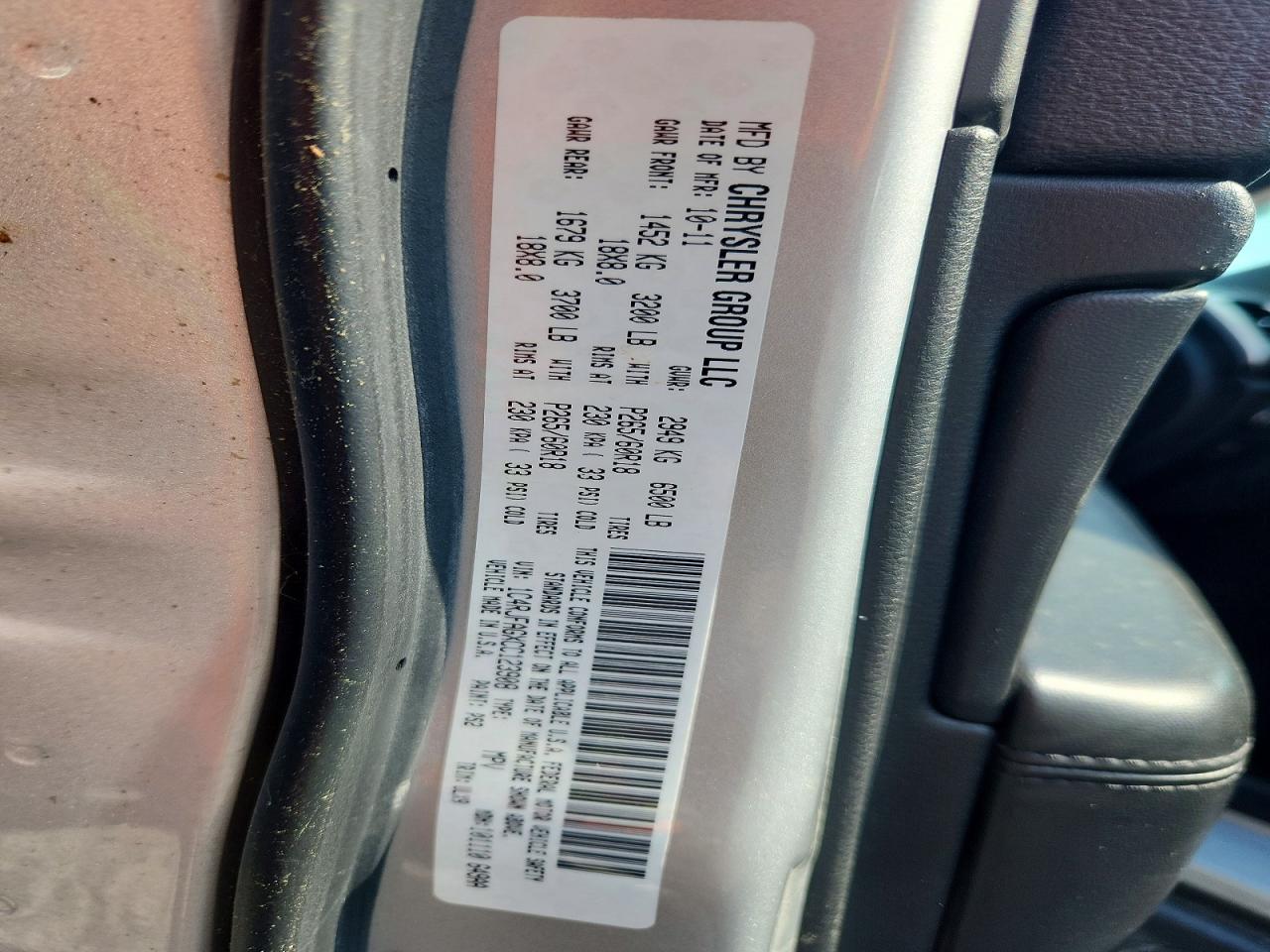 2012 Jeep Grand Cherokee Laredo Silver vin: 1C4RJFAGXCC123908