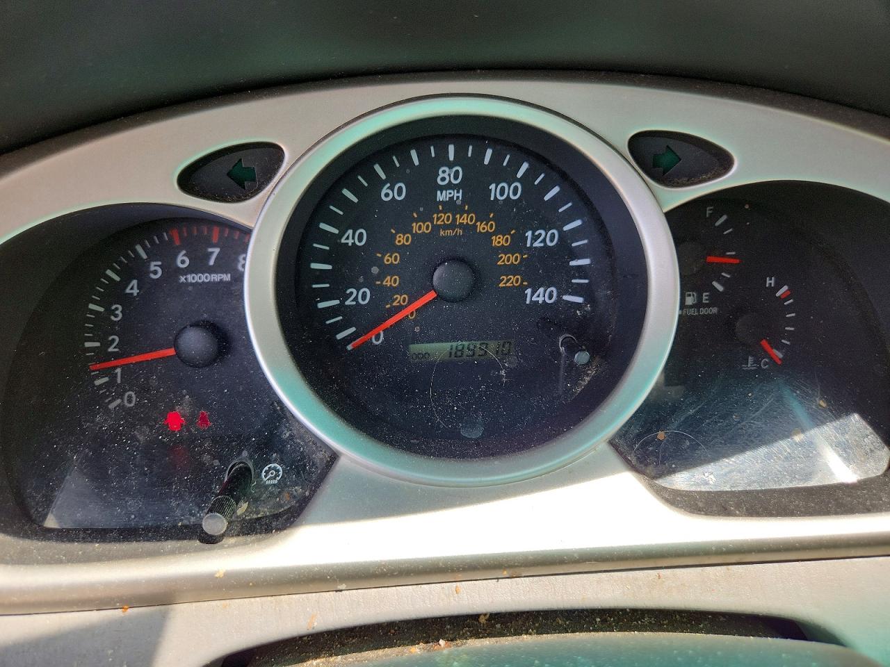 2004 Toyota Highlander Base White vin: JTEEP21AX40022349