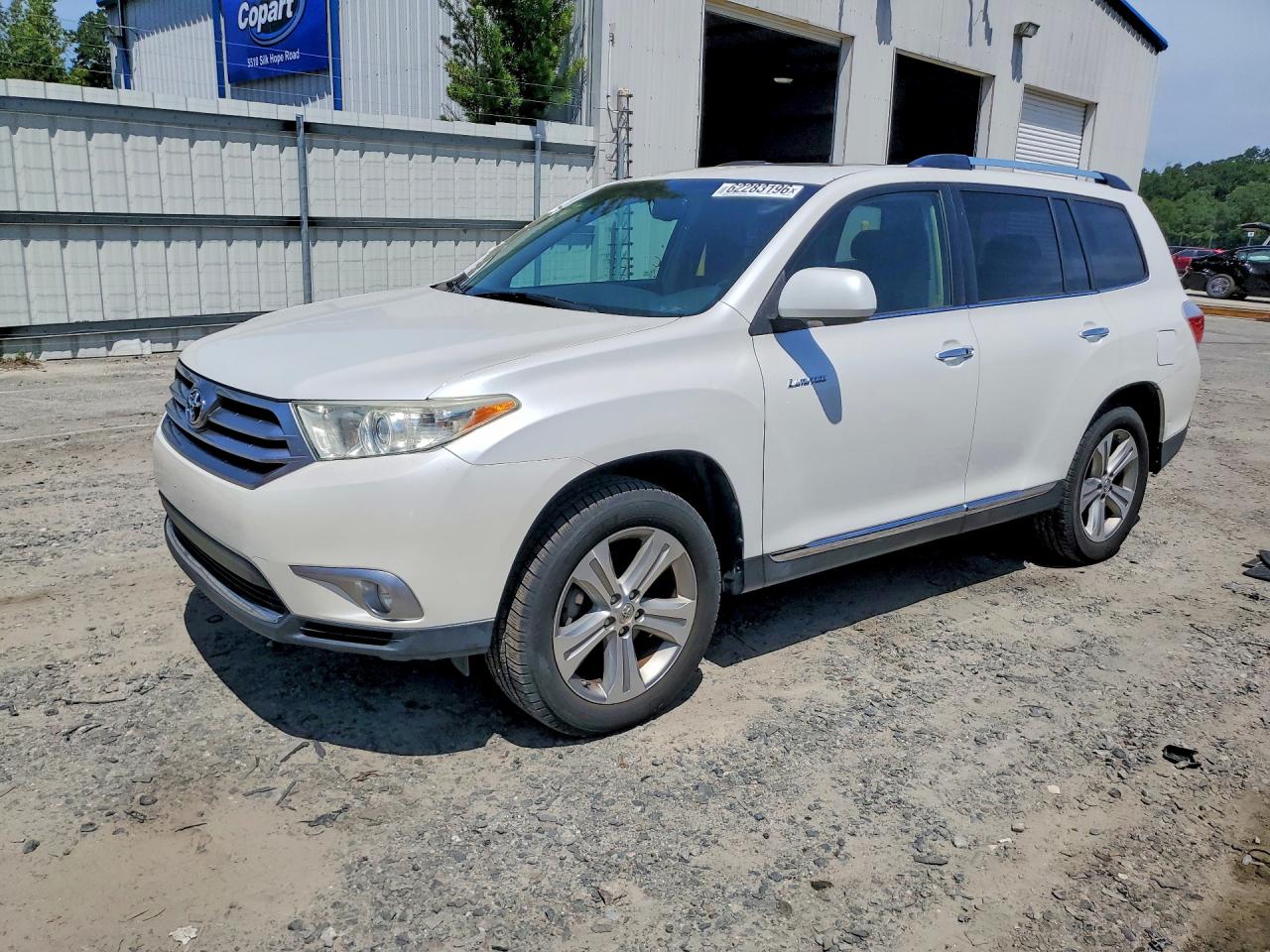 2013 Toyota Highlander Limited White vin: 5TDDK3EH8DS211008