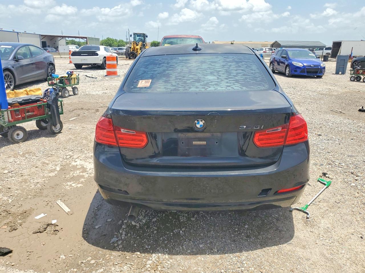 2014 Bmw 320 I Black vin: WBA3B1G52ENS80509