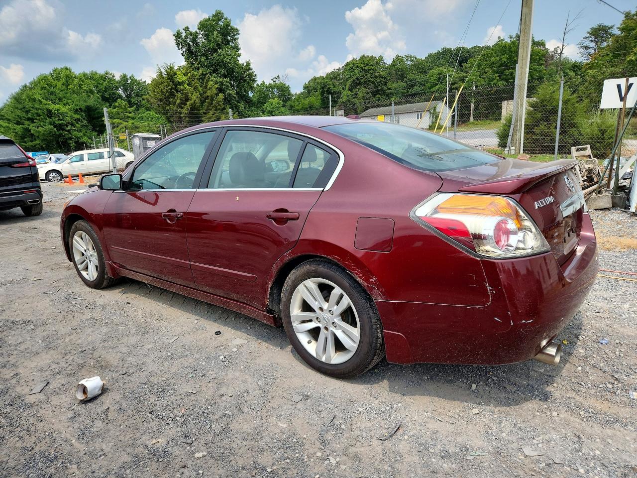 2011 Nissan Altima Sr Коричневый vin: 1N4BL2AP7BN424388