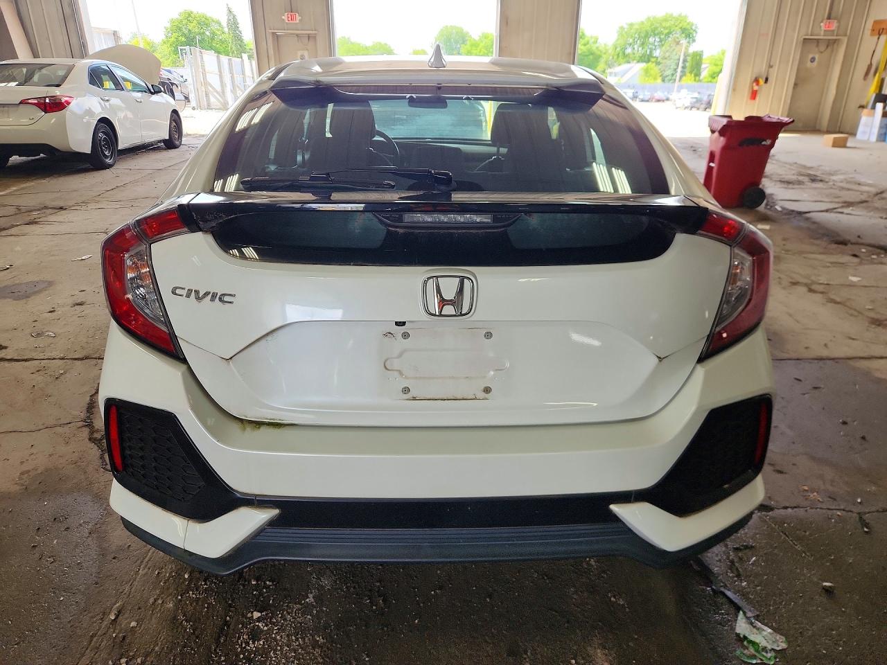 2018 Honda Civic Ex Белый vin: SHHFK7H5XJU220115