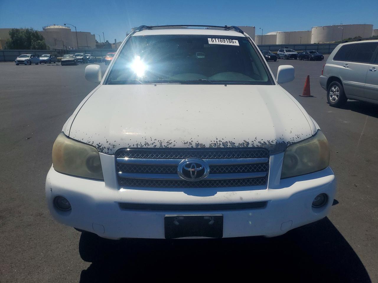 2007 Toyota Highlander Hybrid White vin: JTEEW21A170045963