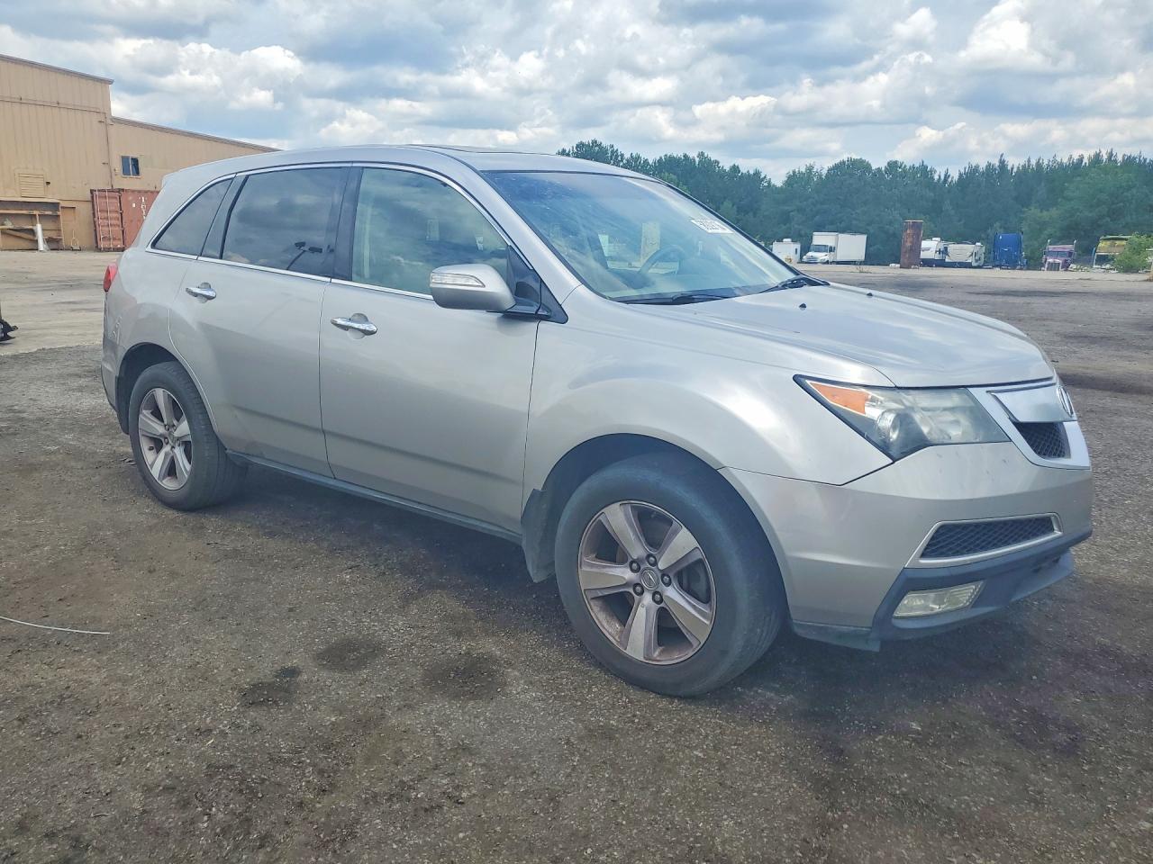 2013 Acura Mdx Silver vin: 2HNYD2H24DH510369