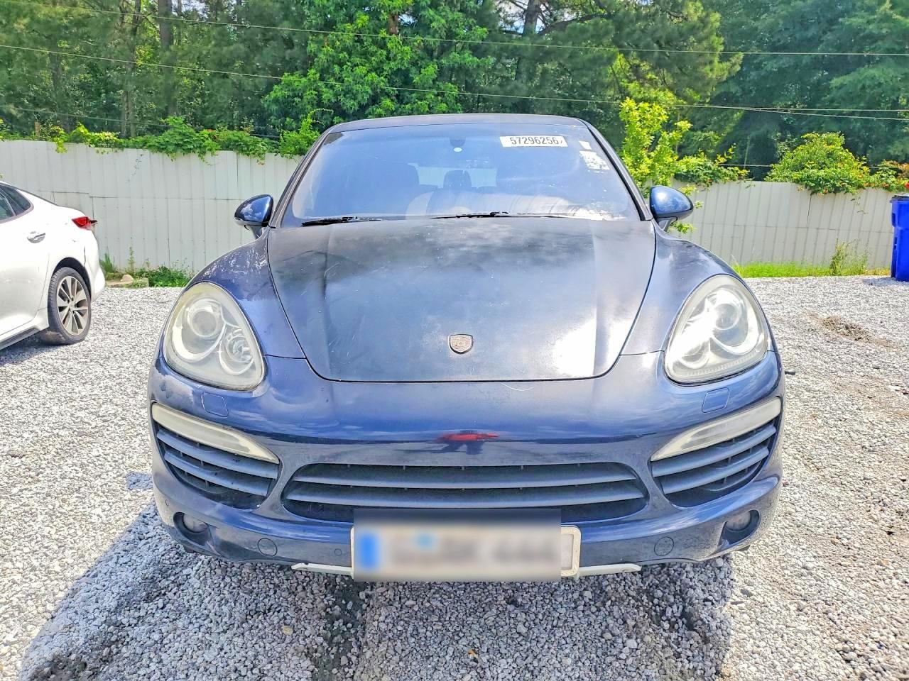 2011 Porsche Cayenne S Hybrid Blue vin: WP1AE2A2XBLA91716