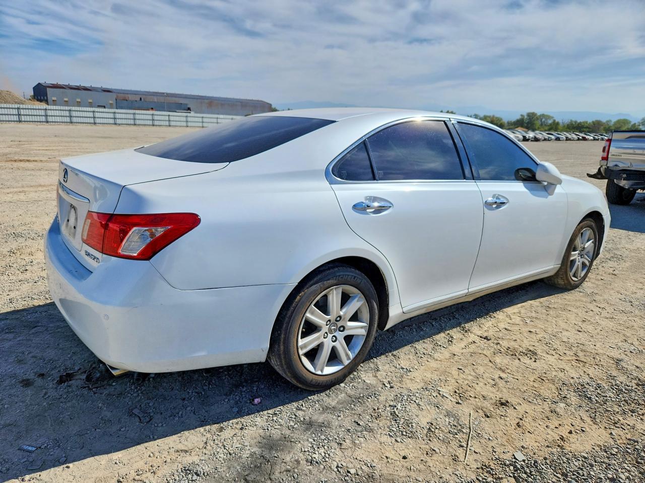 2009 Lexus Es 350 White vin: JTHBJ46G492304949