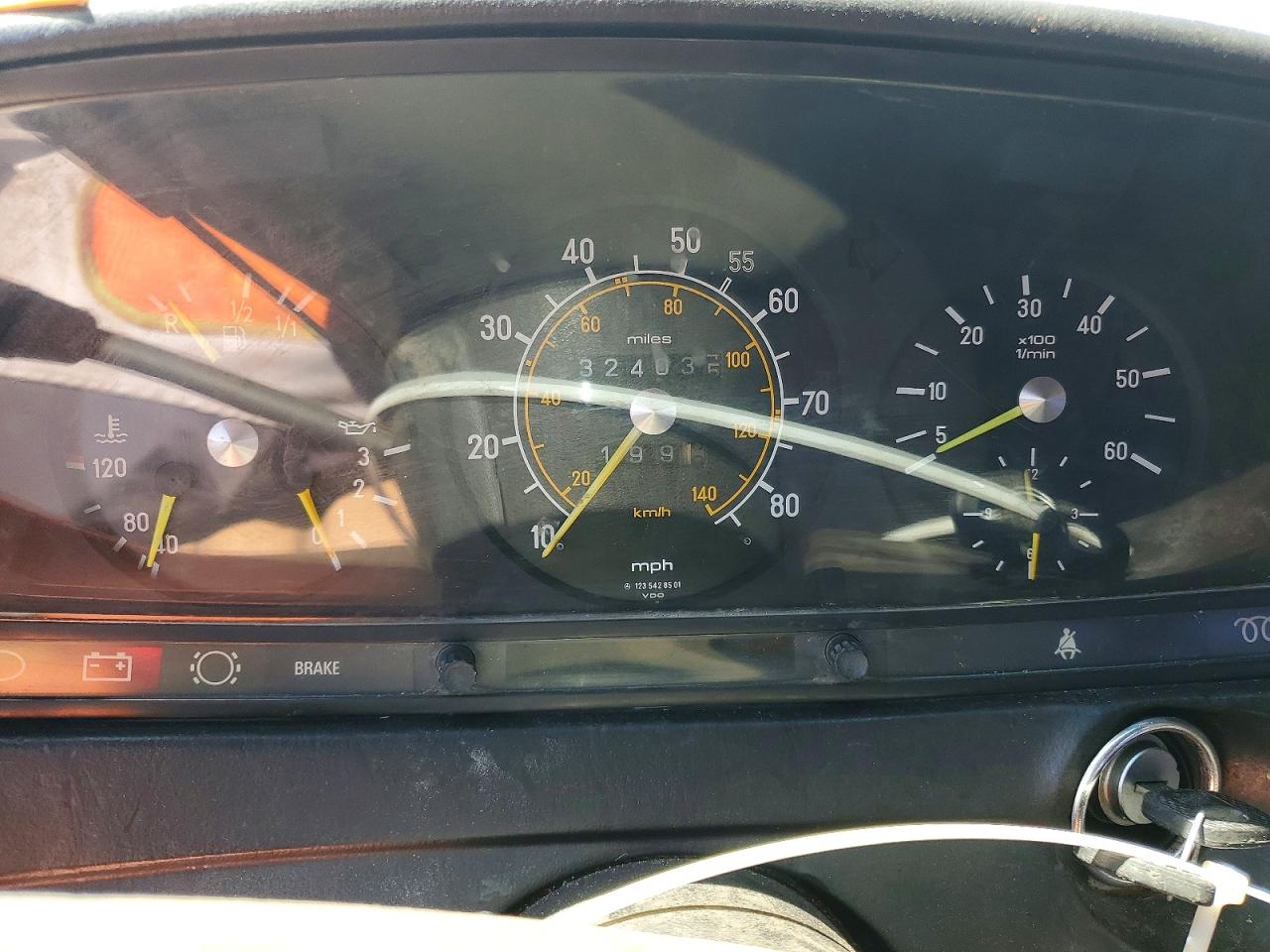 1982 Mercedes-benz 300 Dt Gray vin: WDBAB33A3CB012722