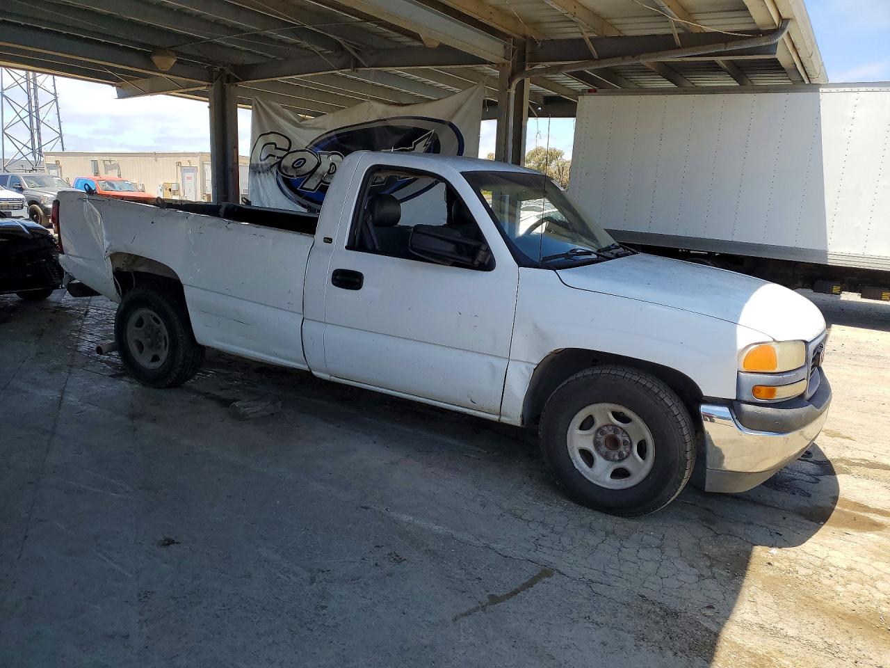 2001 Gmc New Sierra C1500 White vin: 1GTEC14W41Z193994