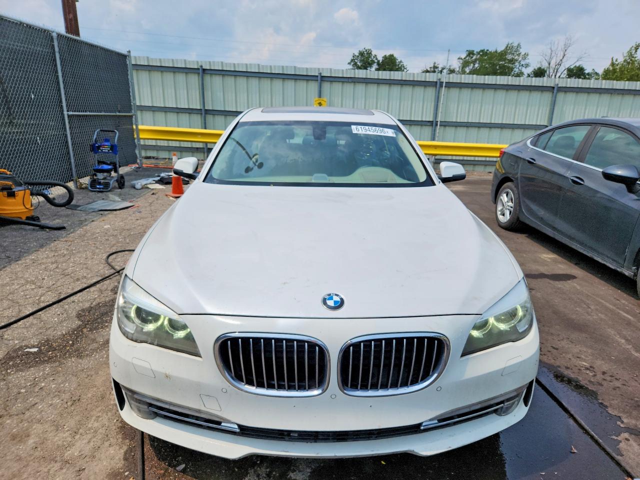 2013 Bmw 750 Lxi White vin: WBAYF8C54DDE59036