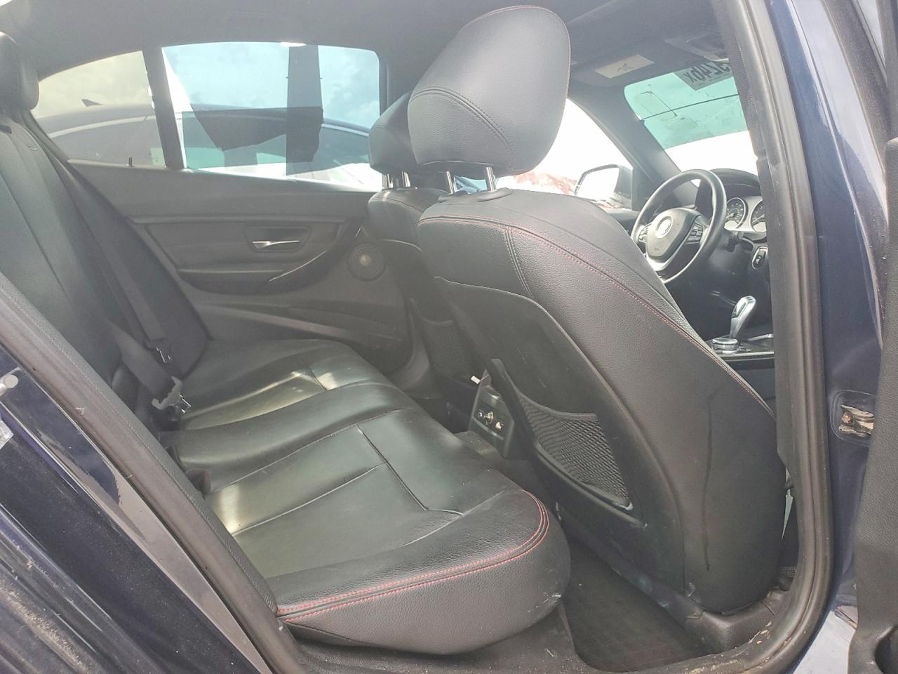 2015 Bmw 335 Xi Blue vin: WBA3B9G52FNR94446