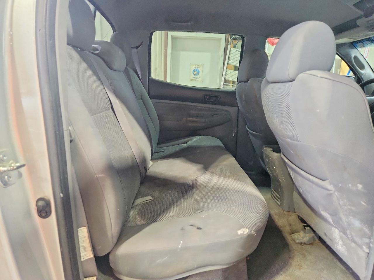 2006 Toyota Tacoma Double Cab Prerunner Silver vin: 5TEJU62N26Z249770