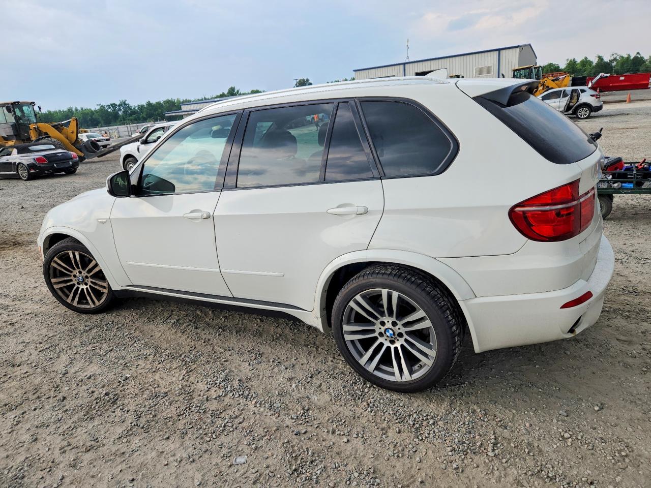 2013 Bmw X5 Xdrive35i Белый vin: 5UXZV4C53DL994234