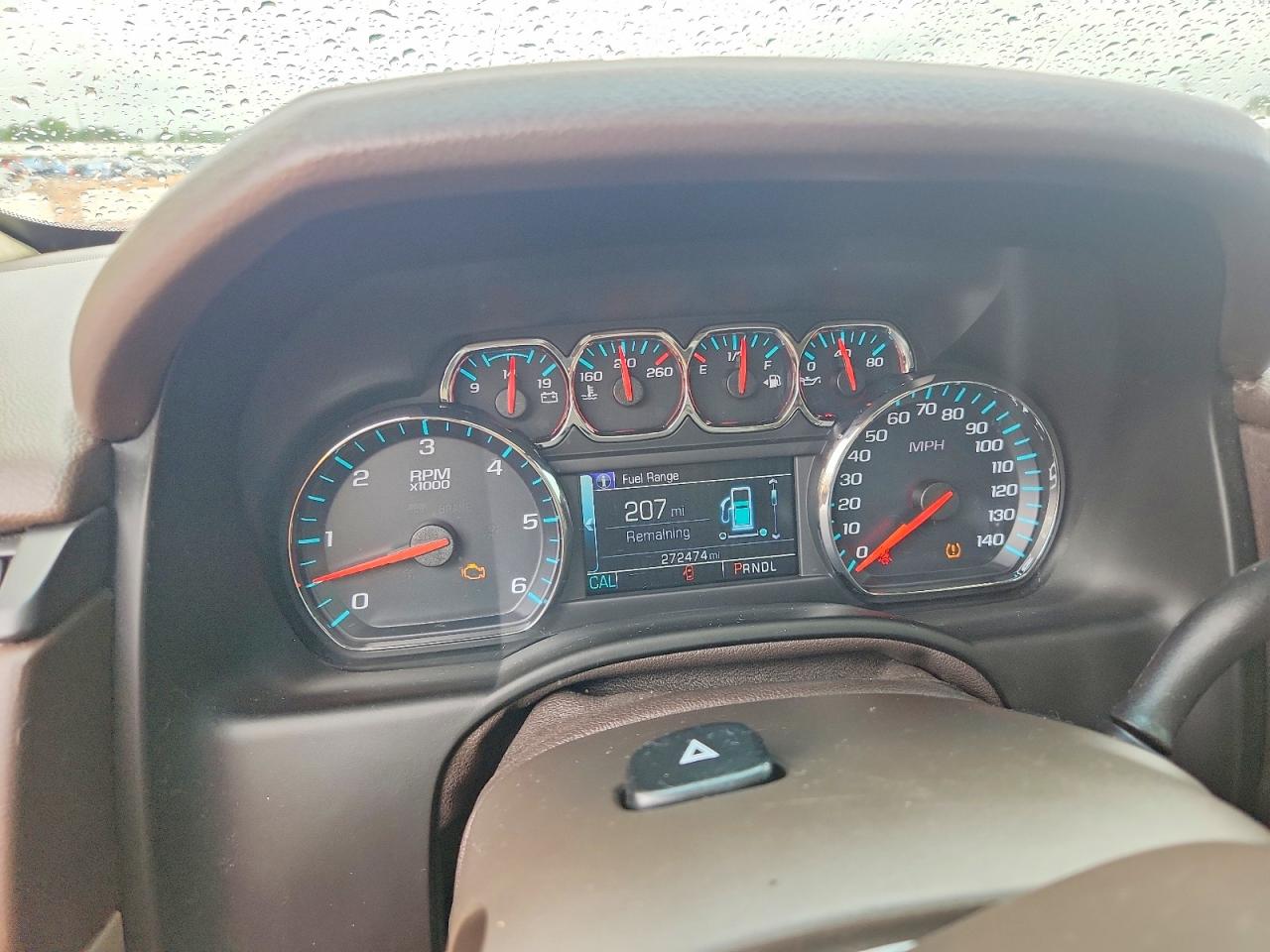 2018 Chevrolet Tahoe K1500 Lt Белый vin: 1GNSKBKC6JR179574