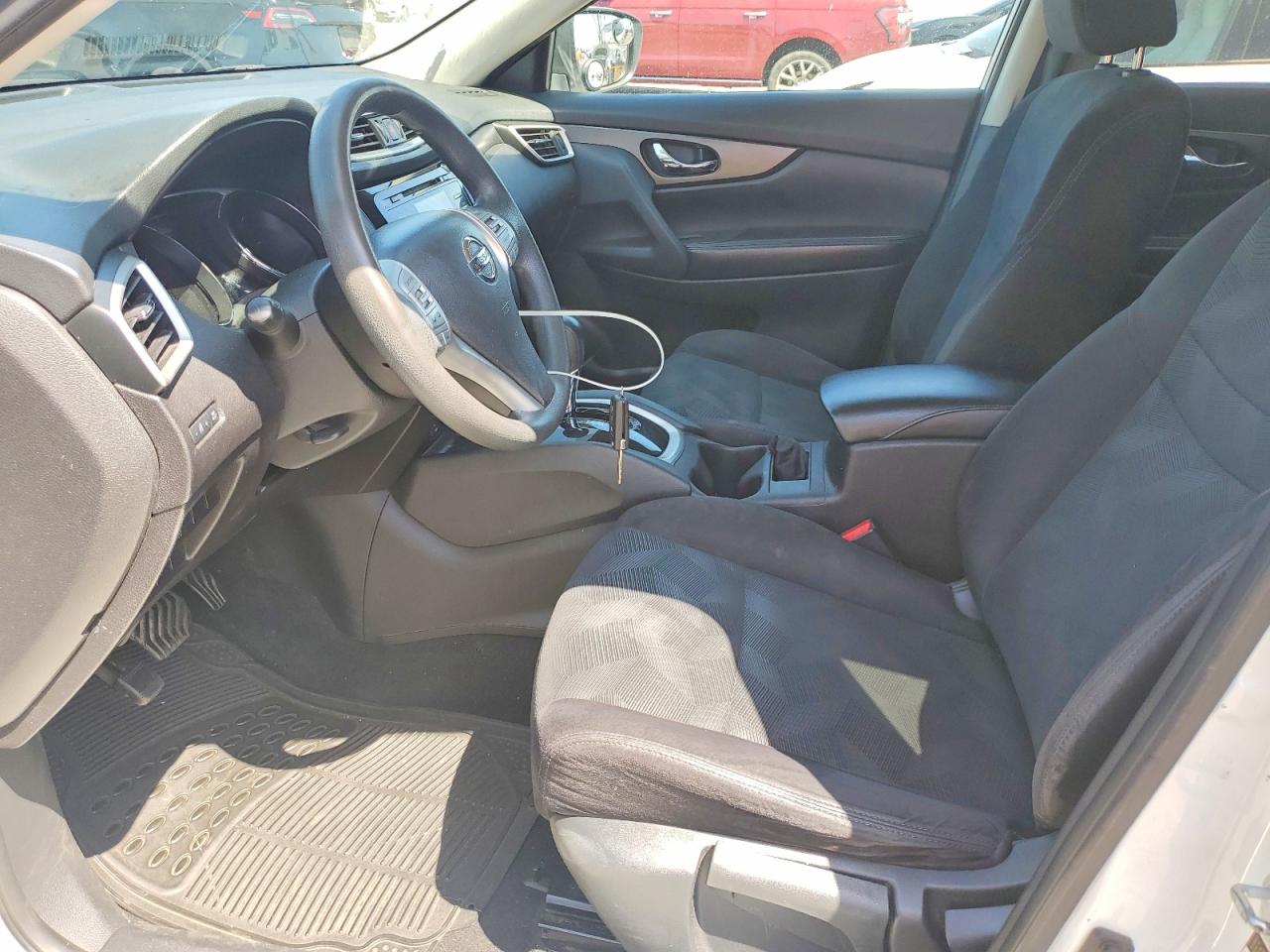 2014 Nissan Rogue S White vin: 5N1AT2ML2EC835739