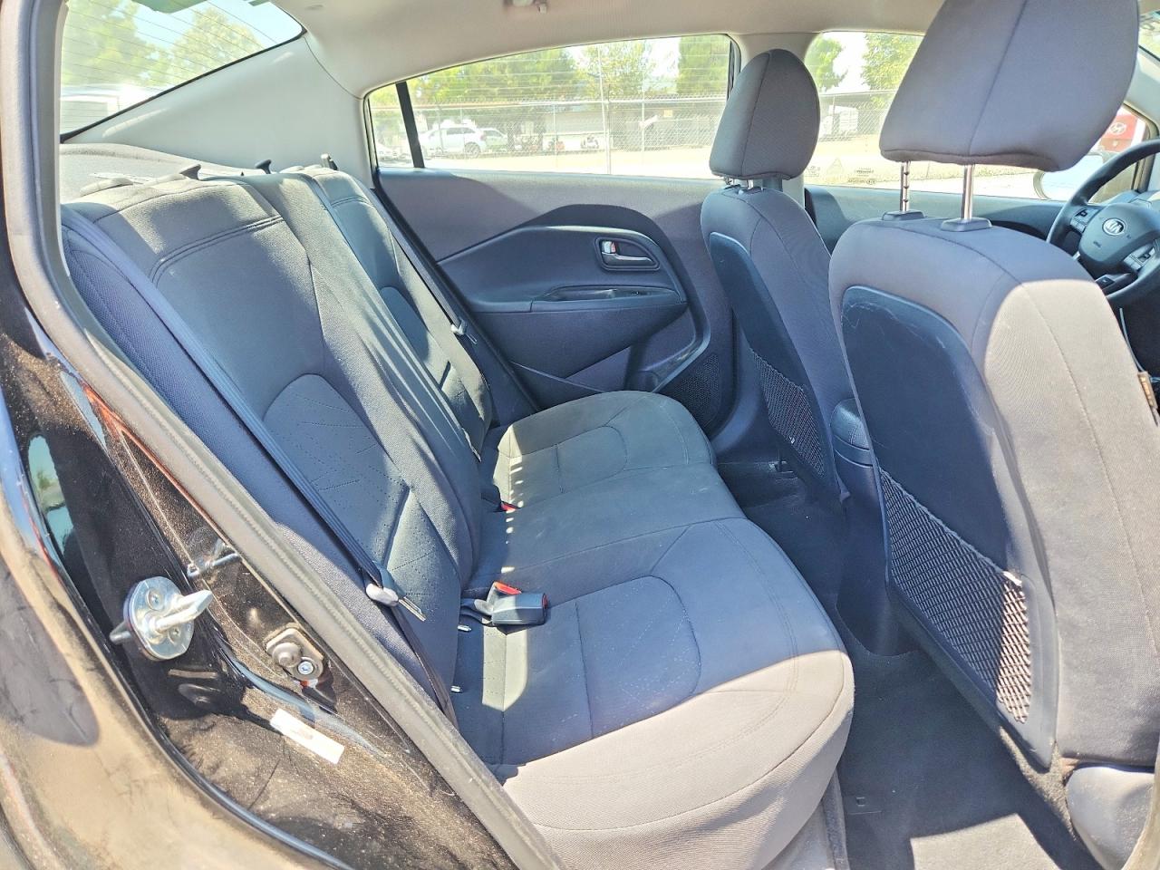 2014 Kia Rio Ex Black vin: KNADN4A35E6377007