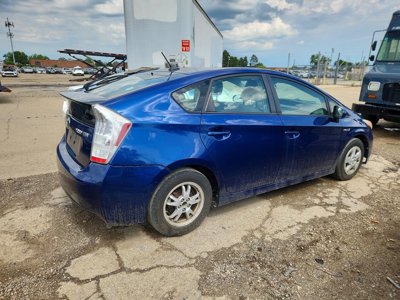 2010 Toyota Prius Ii Blue vin: JTDKN3DU3A5202828