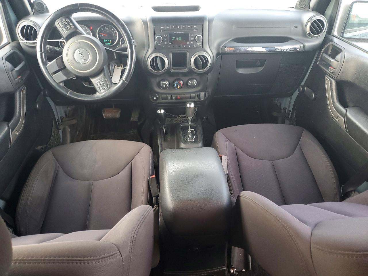 2014 Jeep Wrnglr Spt Gray vin: 1C4BJWDG4EL231781