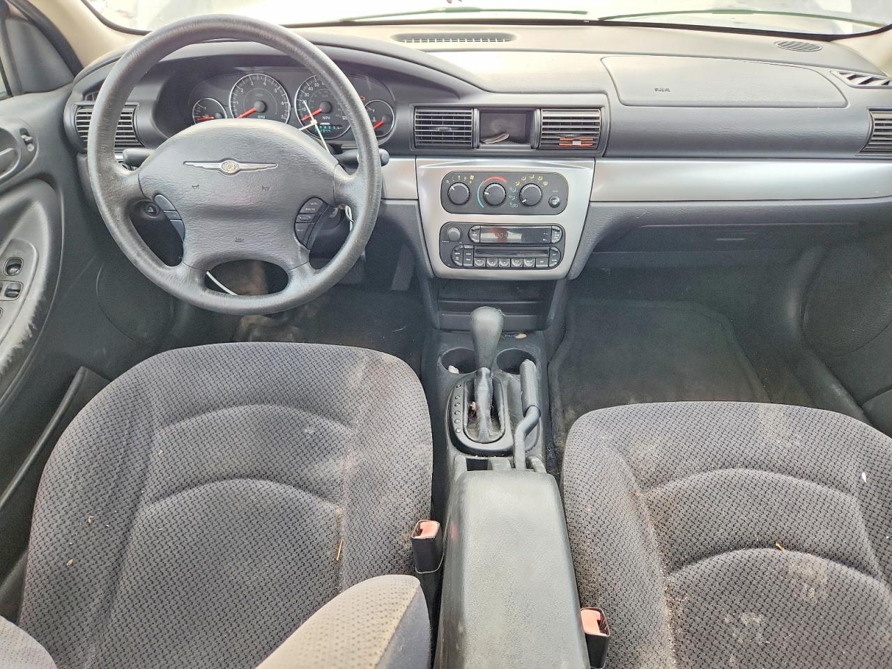 2005 Chrysler Sebring Touring White vin: 1C3EL56R85N562100