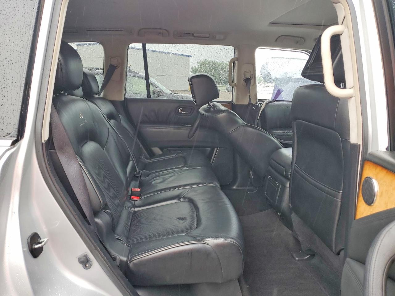 2011 Infiniti Qx56 Base Silver vin: JN8AZ2ND8B9701521