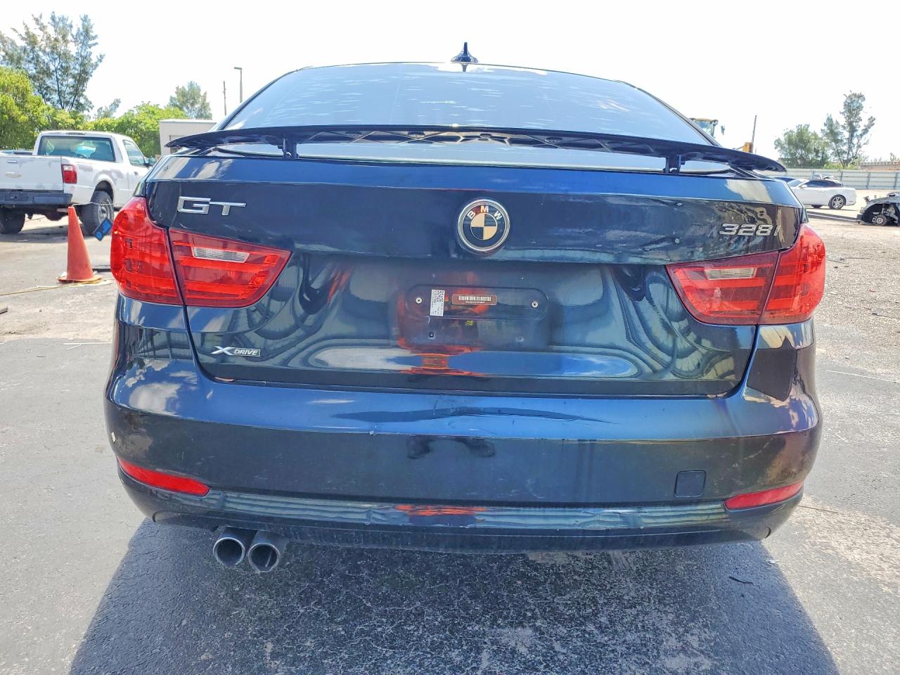2015 Bmw 328 Xigt Black vin: WBA3X5C54FD559806