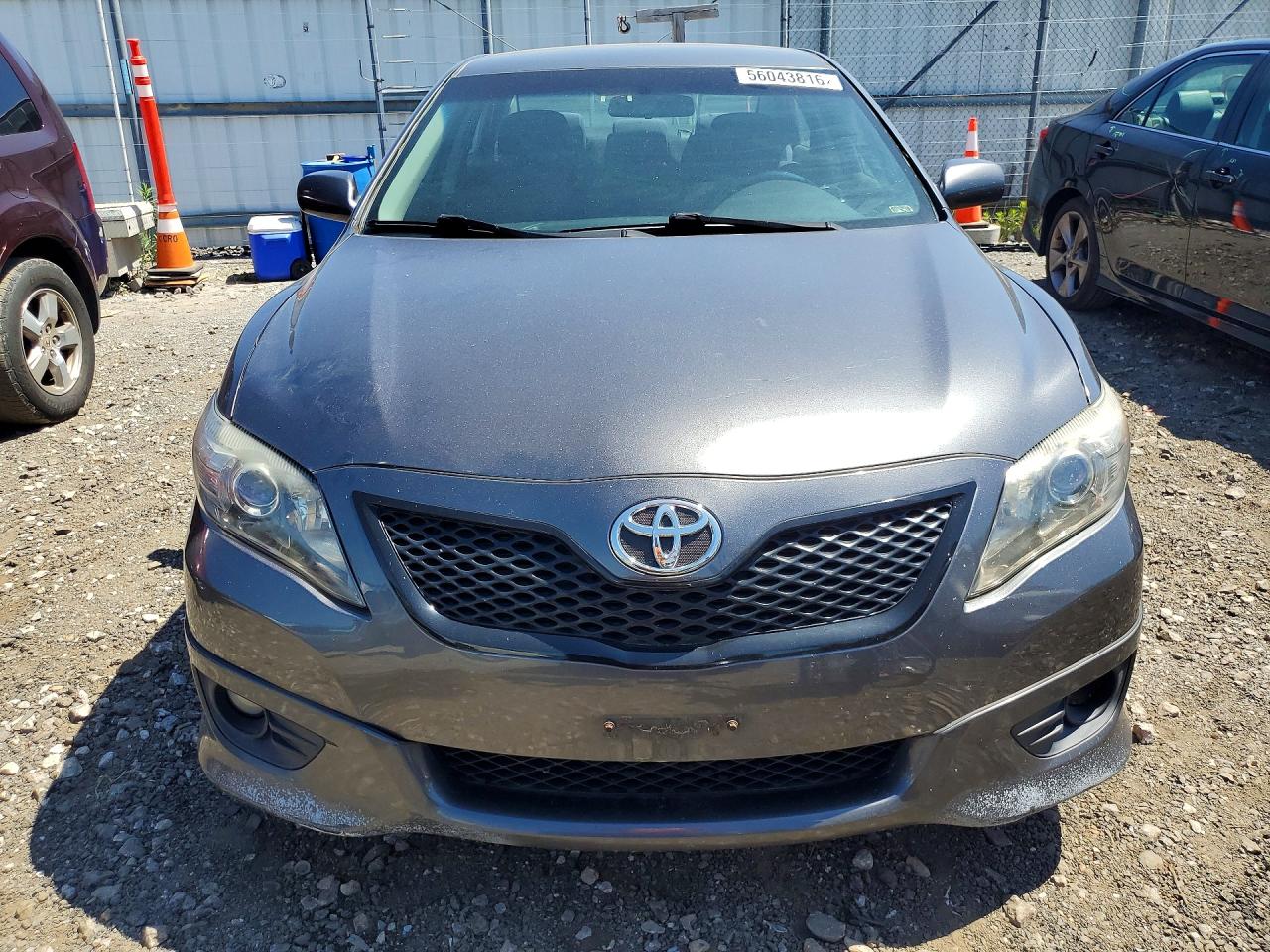 2011 Toyota Camry Se Серый vin: 4T1BF3EK9BU614071