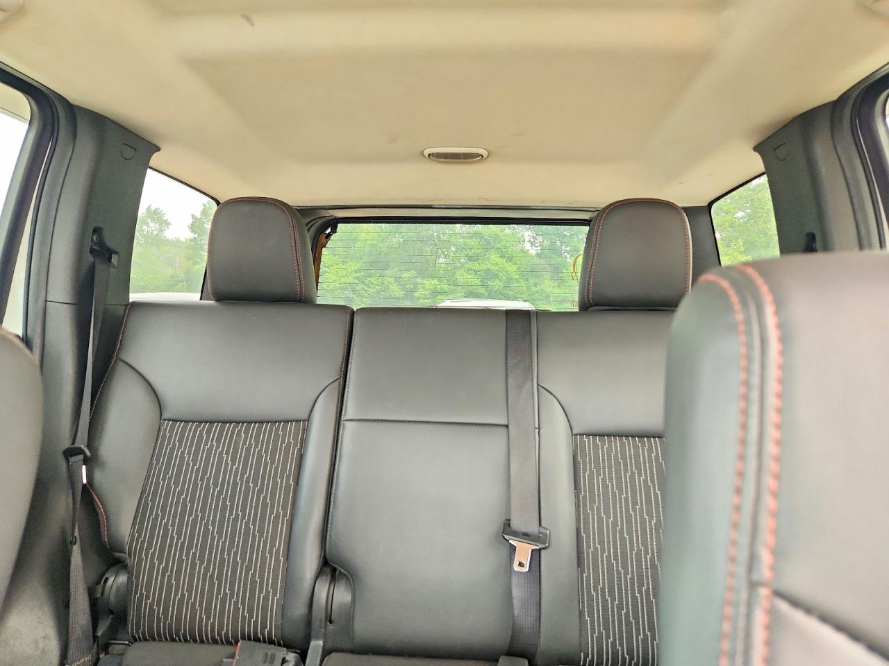 2012 Jeep Liberty Sport White vin: 1C4PJMAK0CW125911