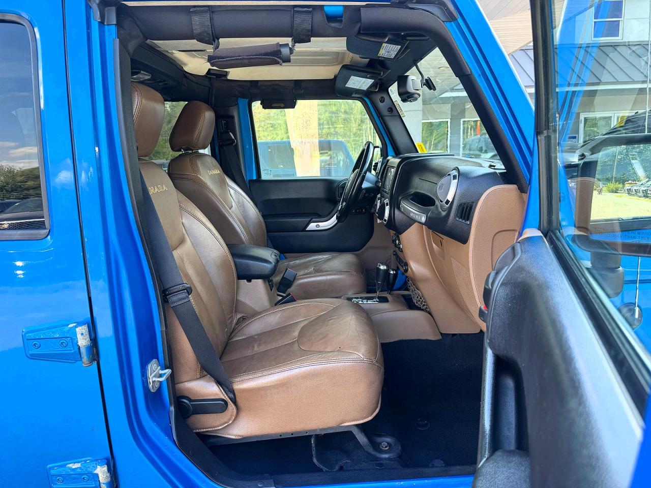 2015 Jeep Wrangler Unlimited Sahara Blue vin: 1C4BJWEG5FL591285