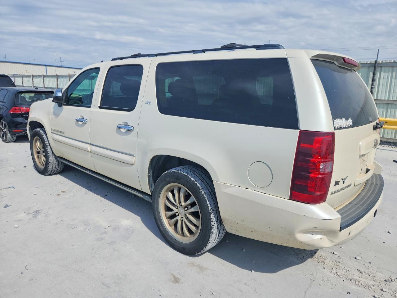 2008 Chevrolet Suburban C1500 Ls Cream vin: 1GNFC16098R187784