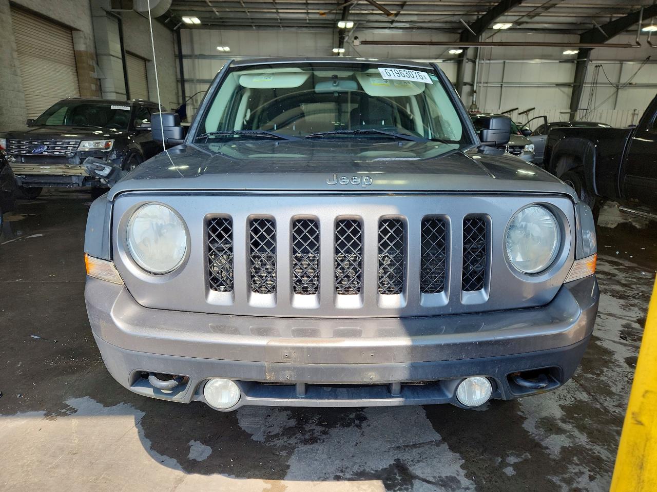2011 Jeep Patriot Sport Gray vin: 1J4NF1GB1BD256168