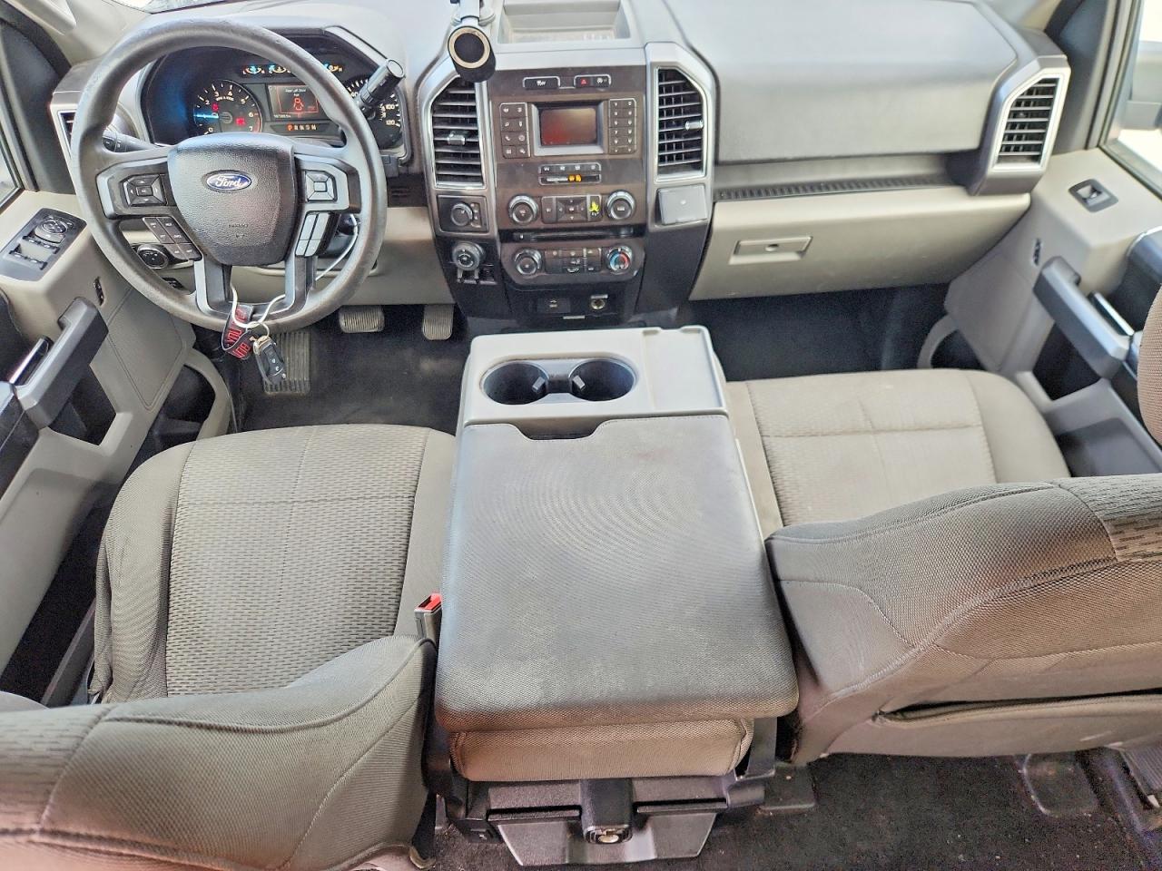 2018 Ford F150 Supercrew Silver vin: 1FTFW1E50JFA02252