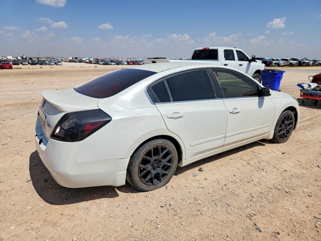 2009 Nissan Altima 2.5 White vin: 1N4AL21E39N439328